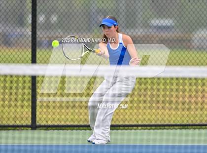 Thumbnail 2 in Indianapolis Bishop Chatard vs Muncie Burris (Delta Invitational) photogallery.