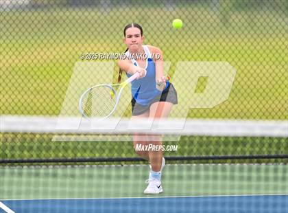 Thumbnail 1 in Indianapolis Bishop Chatard vs Muncie Burris (Delta Invitational) photogallery.