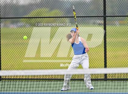 Thumbnail 3 in Indianapolis Bishop Chatard vs Muncie Burris (Delta Invitational) photogallery.