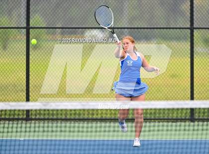 Thumbnail 2 in Indianapolis Bishop Chatard vs Muncie Burris (Delta Invitational) photogallery.