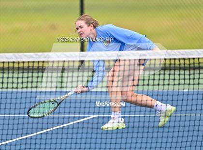 Thumbnail 2 in Indianapolis Bishop Chatard vs Muncie Burris (Delta Invitational) photogallery.
