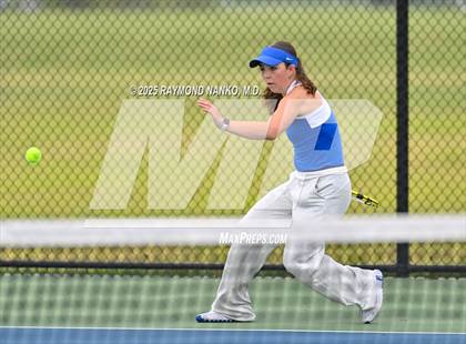 Thumbnail 3 in Indianapolis Bishop Chatard vs Muncie Burris (Delta Invitational) photogallery.
