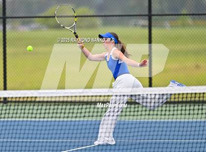 Thumbnail 3 in Indianapolis Bishop Chatard vs Muncie Burris (Delta Invitational) photogallery.