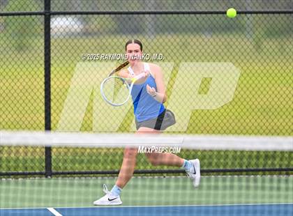 Thumbnail 3 in Indianapolis Bishop Chatard vs Muncie Burris (Delta Invitational) photogallery.