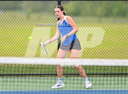 Thumbnail 1 in Indianapolis Bishop Chatard vs Muncie Burris (Delta Invitational) photogallery.