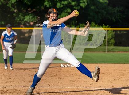 Thumbnail 2 in Cathedral vs. Indianapolis Bishop Chatard (IHSAA 3A Sectional Final) photogallery.