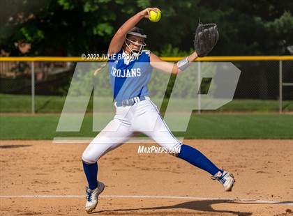 Thumbnail 2 in Cathedral vs. Indianapolis Bishop Chatard (IHSAA 3A Sectional Final) photogallery.
