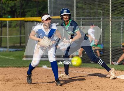 Thumbnail 2 in Cathedral vs. Indianapolis Bishop Chatard (IHSAA 3A Sectional Final) photogallery.