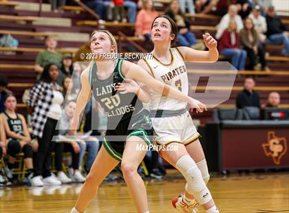 Thumbnail 2 in Tioga @ Collinsville photogallery.