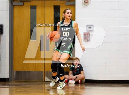 Thumbnail 2 in Tioga @ Collinsville photogallery.