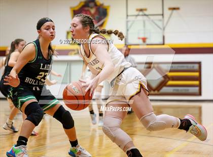 Thumbnail 1 in Tioga @ Collinsville photogallery.