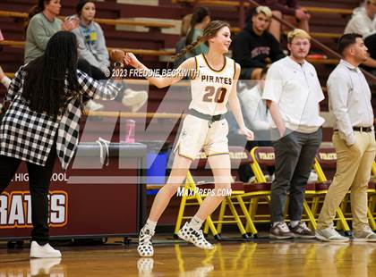 Thumbnail 2 in Tioga @ Collinsville photogallery.