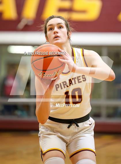 Thumbnail 2 in Tioga @ Collinsville photogallery.