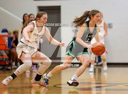 Thumbnail 2 in Tioga @ Collinsville photogallery.