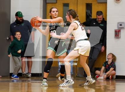 Thumbnail 3 in Tioga @ Collinsville photogallery.