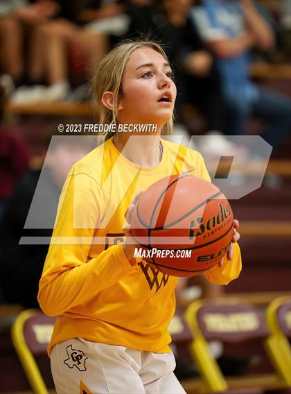 Thumbnail 2 in Tioga @ Collinsville photogallery.