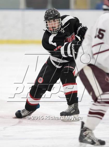 Thumbnail 1 in Hanover vs. Bedford (Bauer Holiday Tournament) photogallery.