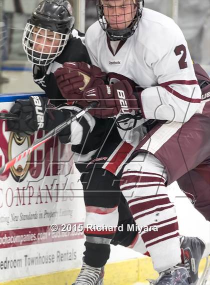 Thumbnail 3 in Hanover vs. Bedford (Bauer Holiday Tournament) photogallery.