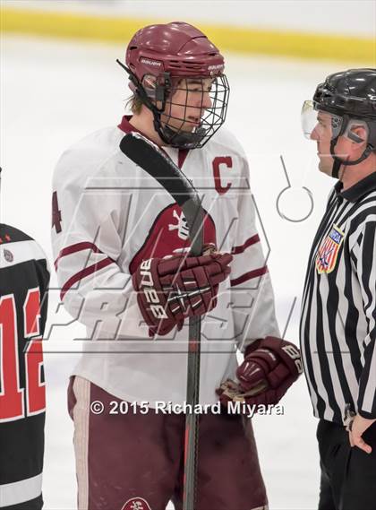 Thumbnail 1 in Hanover vs. Bedford (Bauer Holiday Tournament) photogallery.