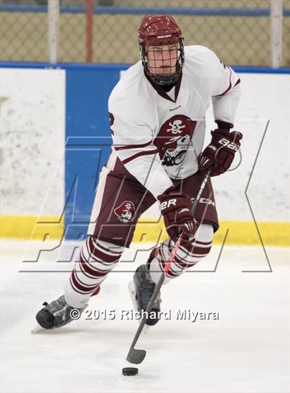 Thumbnail 1 in Hanover vs. Bedford (Bauer Holiday Tournament) photogallery.
