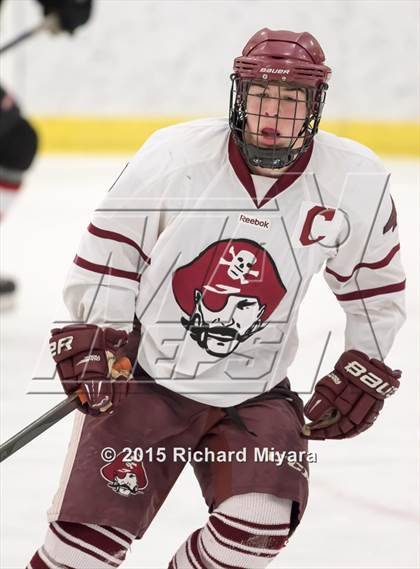 Thumbnail 2 in Hanover vs. Bedford (Bauer Holiday Tournament) photogallery.