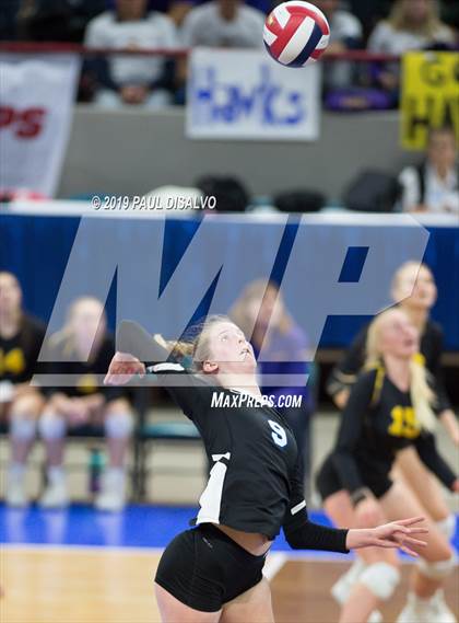 Thumbnail 2 in Broomfield vs. Highlands Ranch (CHSAA 5A Round 1) photogallery.