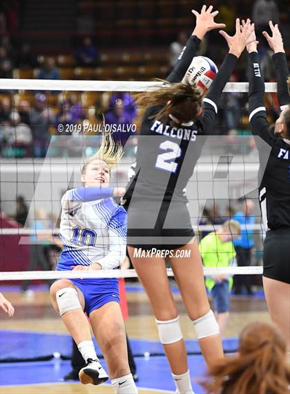 Thumbnail 1 in Broomfield vs. Highlands Ranch (CHSAA 5A Round 1) photogallery.