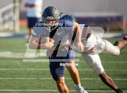 Thumbnail 1 in Churchill @ Boerne-Champion (Scrimmage) photogallery.