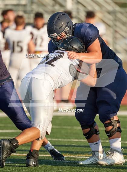 Thumbnail 3 in Churchill @ Boerne-Champion (Scrimmage) photogallery.