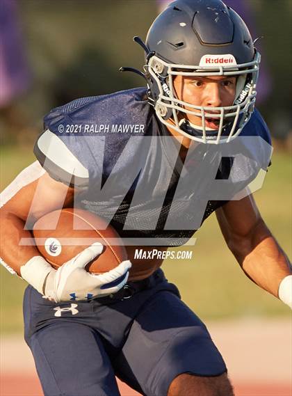 Thumbnail 2 in Churchill @ Boerne-Champion (Scrimmage) photogallery.