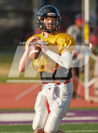 Thumbnail 2 in Churchill @ Boerne-Champion (Scrimmage) photogallery.