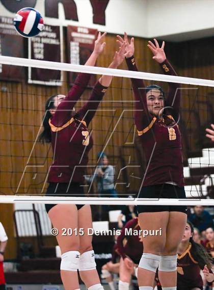 Thumbnail 2 in Menlo-Atherton vs. San Benito (CIF CCS D1 Semifinal) photogallery.