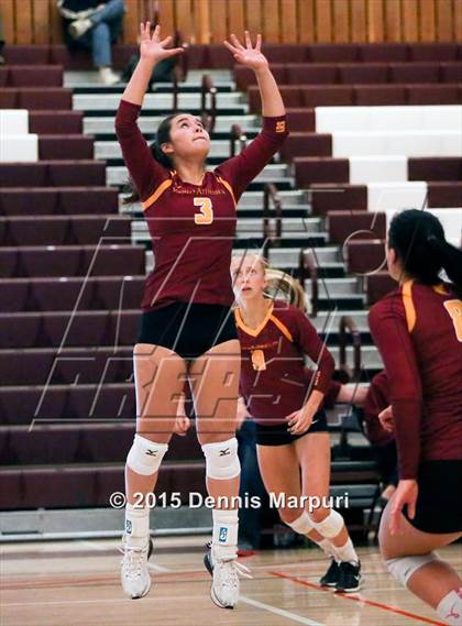 Thumbnail 2 in Menlo-Atherton vs. San Benito (CIF CCS D1 Semifinal) photogallery.