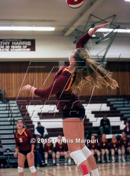 Thumbnail 1 in Menlo-Atherton vs. San Benito (CIF CCS D1 Semifinal) photogallery.