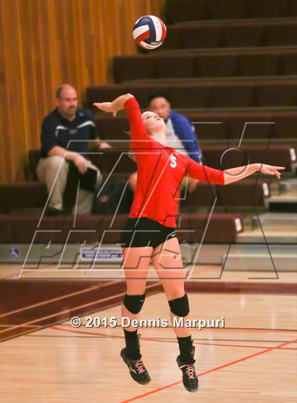 Thumbnail 3 in Menlo-Atherton vs. San Benito (CIF CCS D1 Semifinal) photogallery.