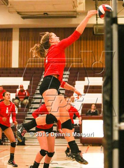 Thumbnail 1 in Menlo-Atherton vs. San Benito (CIF CCS D1 Semifinal) photogallery.