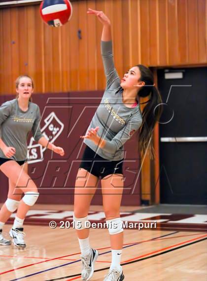 Thumbnail 1 in Menlo-Atherton vs. San Benito (CIF CCS D1 Semifinal) photogallery.