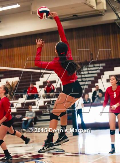 Thumbnail 1 in Menlo-Atherton vs. San Benito (CIF CCS D1 Semifinal) photogallery.