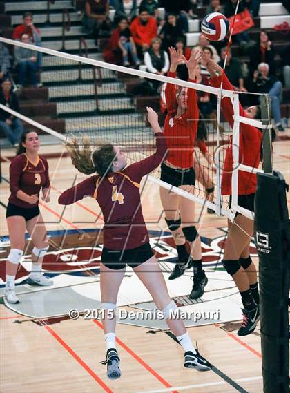 Thumbnail 2 in Menlo-Atherton vs. San Benito (CIF CCS D1 Semifinal) photogallery.