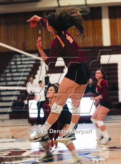 Thumbnail 2 in Menlo-Atherton vs. San Benito (CIF CCS D1 Semifinal) photogallery.