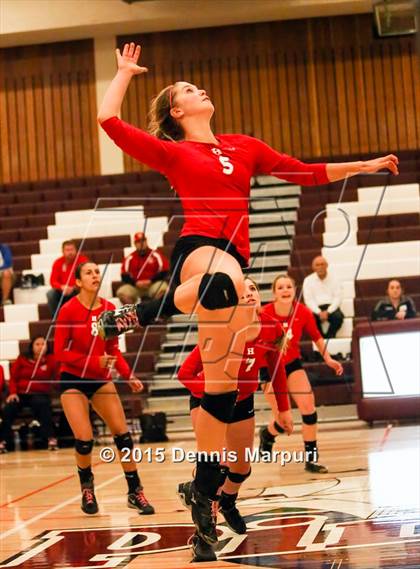 Thumbnail 3 in Menlo-Atherton vs. San Benito (CIF CCS D1 Semifinal) photogallery.