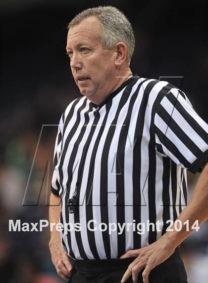 Thumbnail 1 in Parker Vs Mater Dei Catholic (CIF SDS D2 Final) photogallery.