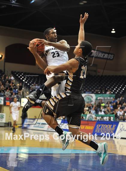 Thumbnail 2 in Parker Vs Mater Dei Catholic (CIF SDS D2 Final) photogallery.