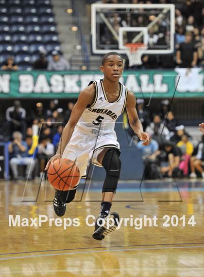 Thumbnail 2 in Parker Vs Mater Dei Catholic (CIF SDS D2 Final) photogallery.