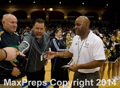Thumbnail 3 in Parker Vs Mater Dei Catholic (CIF SDS D2 Final) photogallery.