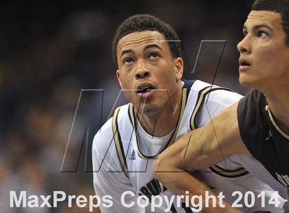 Thumbnail 3 in Parker Vs Mater Dei Catholic (CIF SDS D2 Final) photogallery.