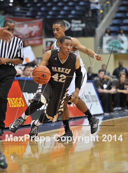 Thumbnail 2 in Parker Vs Mater Dei Catholic (CIF SDS D2 Final) photogallery.