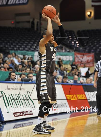 Thumbnail 1 in Parker Vs Mater Dei Catholic (CIF SDS D2 Final) photogallery.