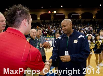 Thumbnail 2 in Parker Vs Mater Dei Catholic (CIF SDS D2 Final) photogallery.