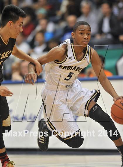 Thumbnail 1 in Parker Vs Mater Dei Catholic (CIF SDS D2 Final) photogallery.